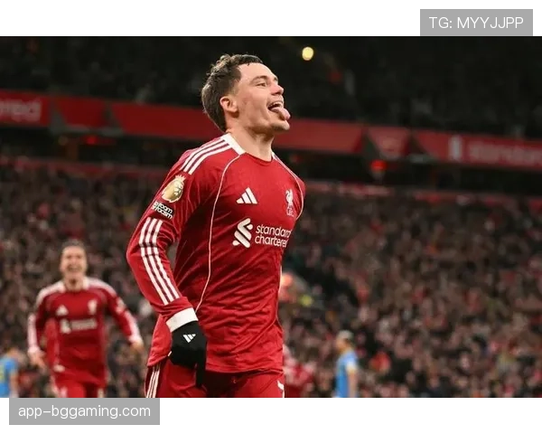 特写：专访利物浦中场麦卡利斯特，解读其“一脚出球”的转换哲学